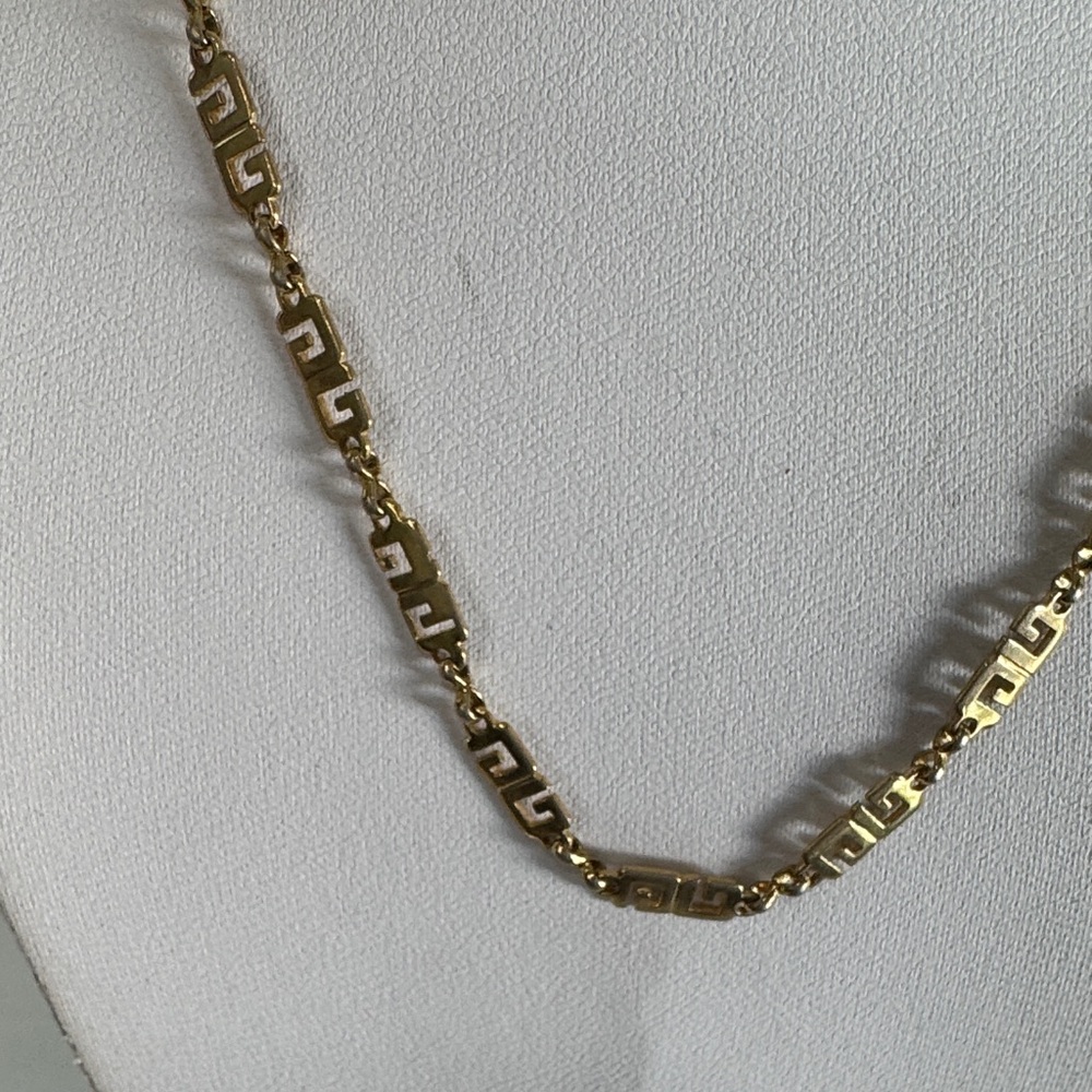 Givenchy VintageGold Necklace and Bracelet Set - Picture 5 of 13